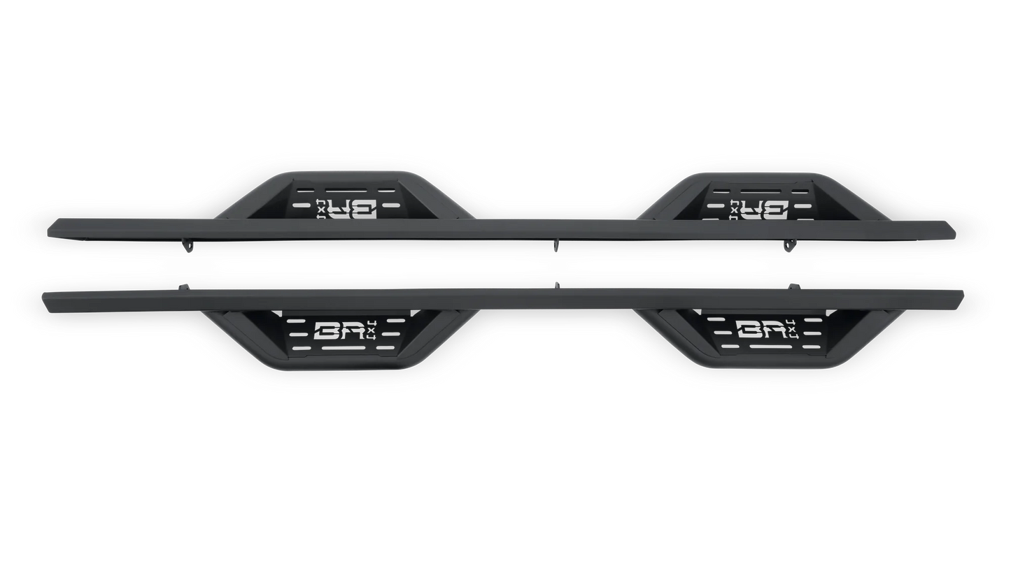 2007-2018 Silverado 1500 Crew Cab/ 07-19 Silverado 2500/3500 Crew Cab Ambush Side Steps (Including Diesel Models With Def Tanks)